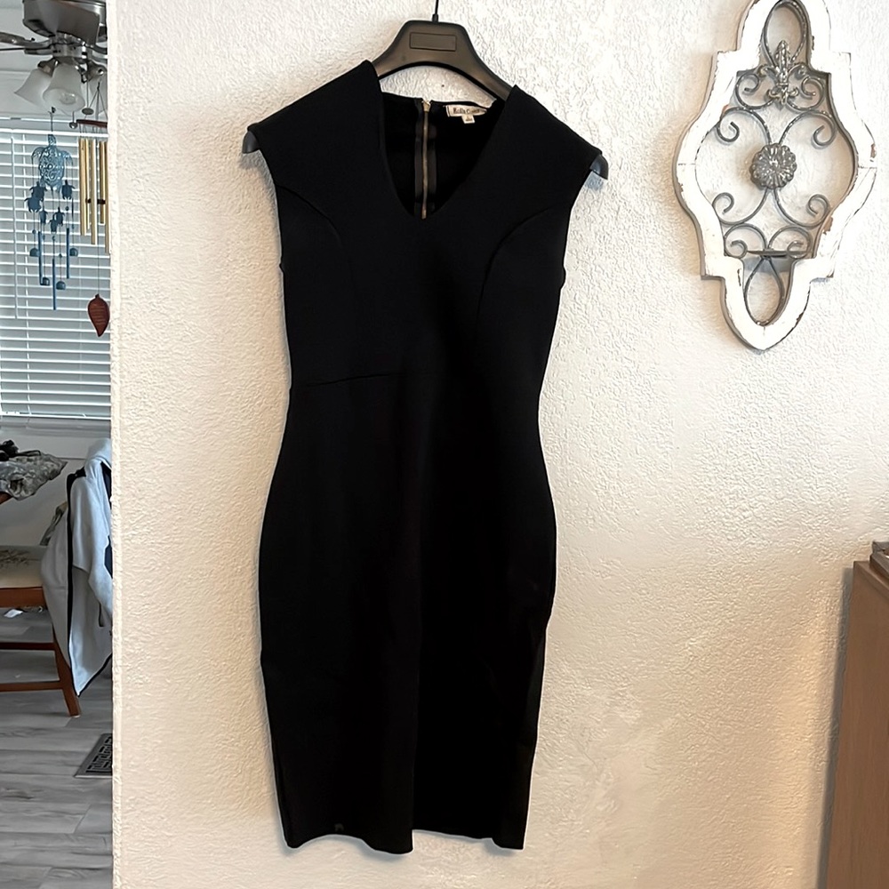 Women’s sleeveless black dress